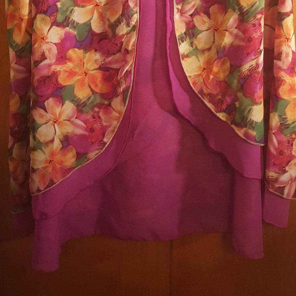 Blouse - Picture 2 of 4